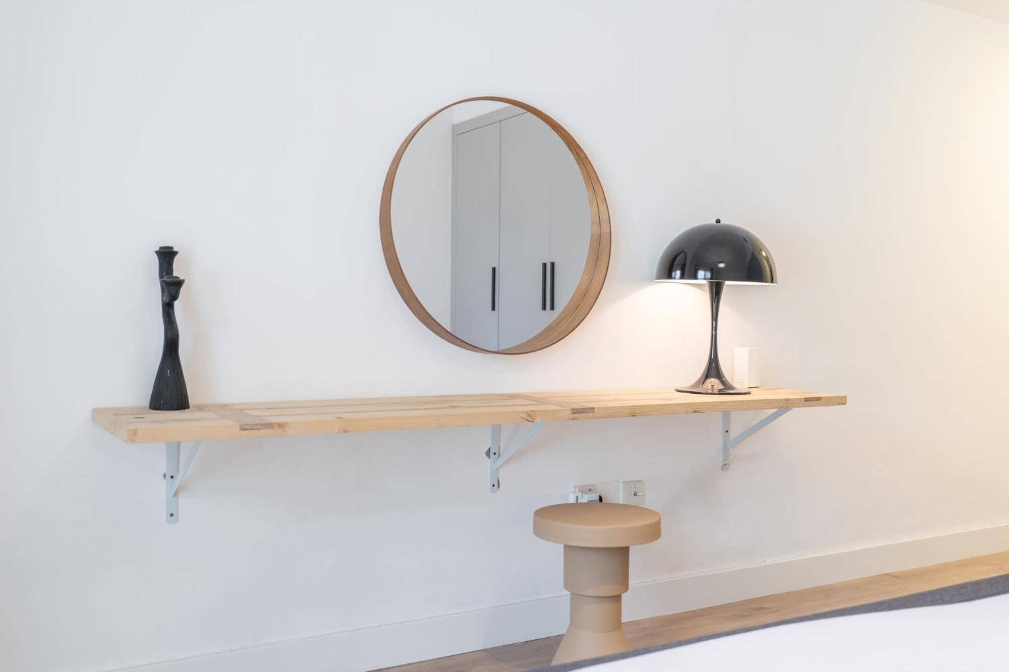 Apartment Stylish And Spacious In Vibrant Jvc,